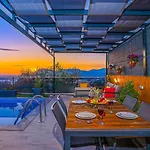 Uzumlu Village 1 Bedroom * 칼칸