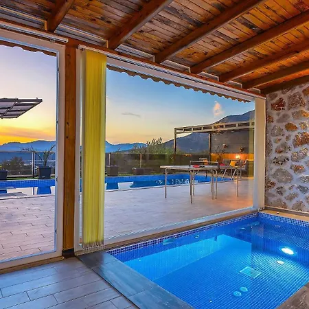 Uzumlu Village 1 Bedroom 6683 Kalkan