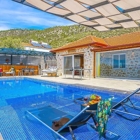 Uzumlu Village 1 Bedroom 6683 Villa