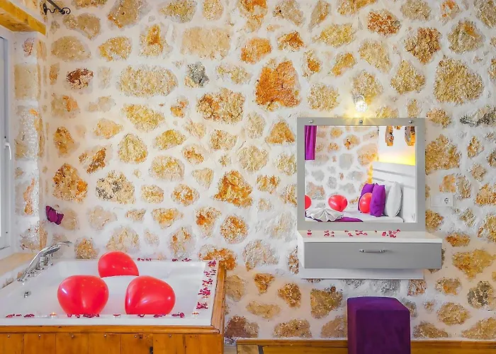 Uzumlu Village 1 Bedroom Kalkan
