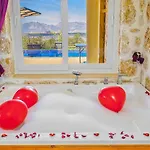 Uzumlu Village 1 Bedroom * Kalkan