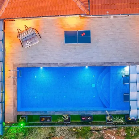 Uzumlu Village 1 Bedroom Villa Kalkan